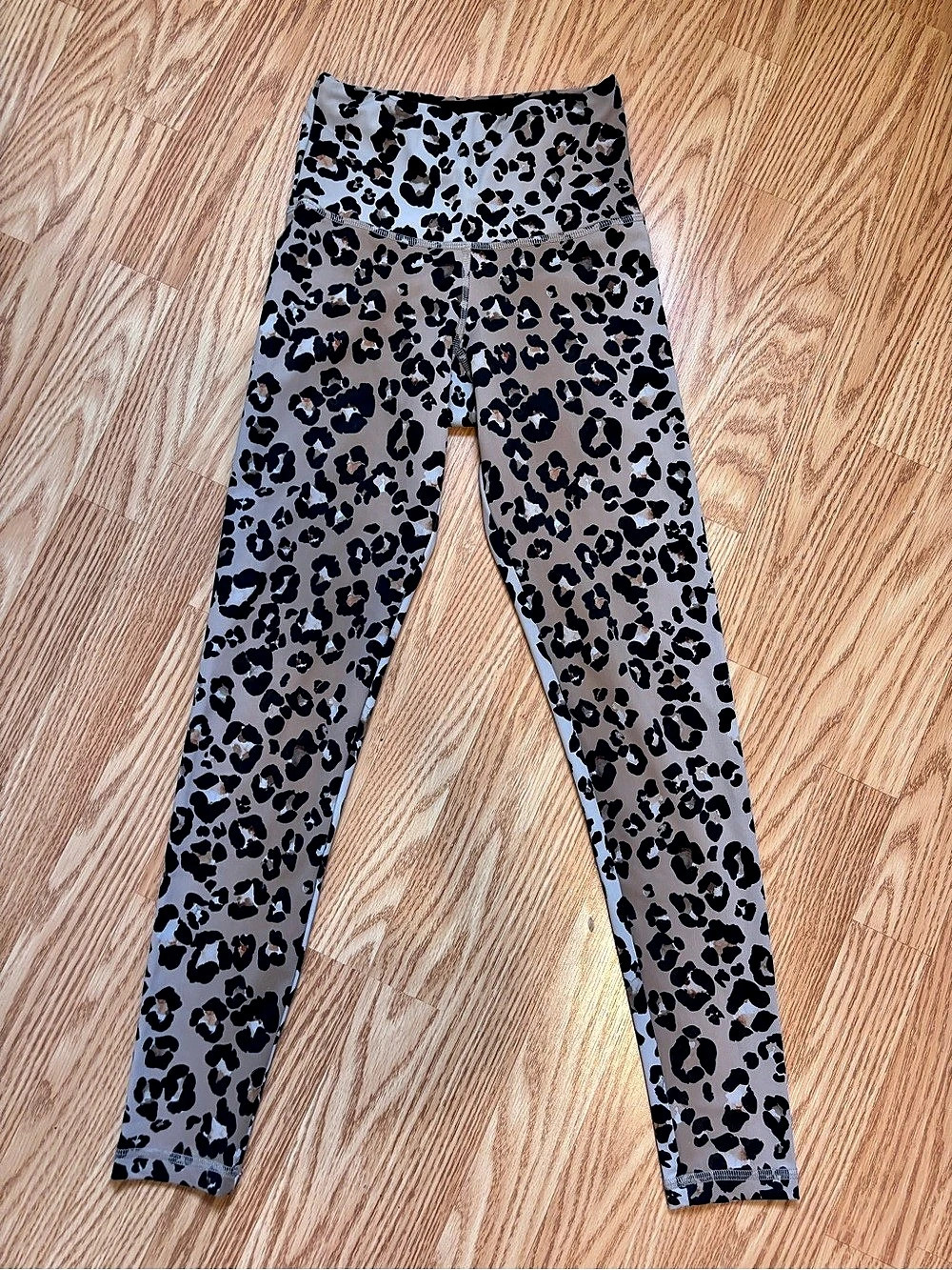 Strut-This High Rise Ankle Leopard Leggings Yoga Stretch 26 Inseam One Size